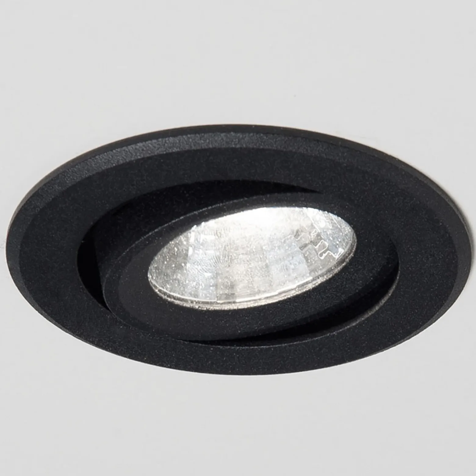 Agon Round Foco empotrable LED 3.000K 40° negro