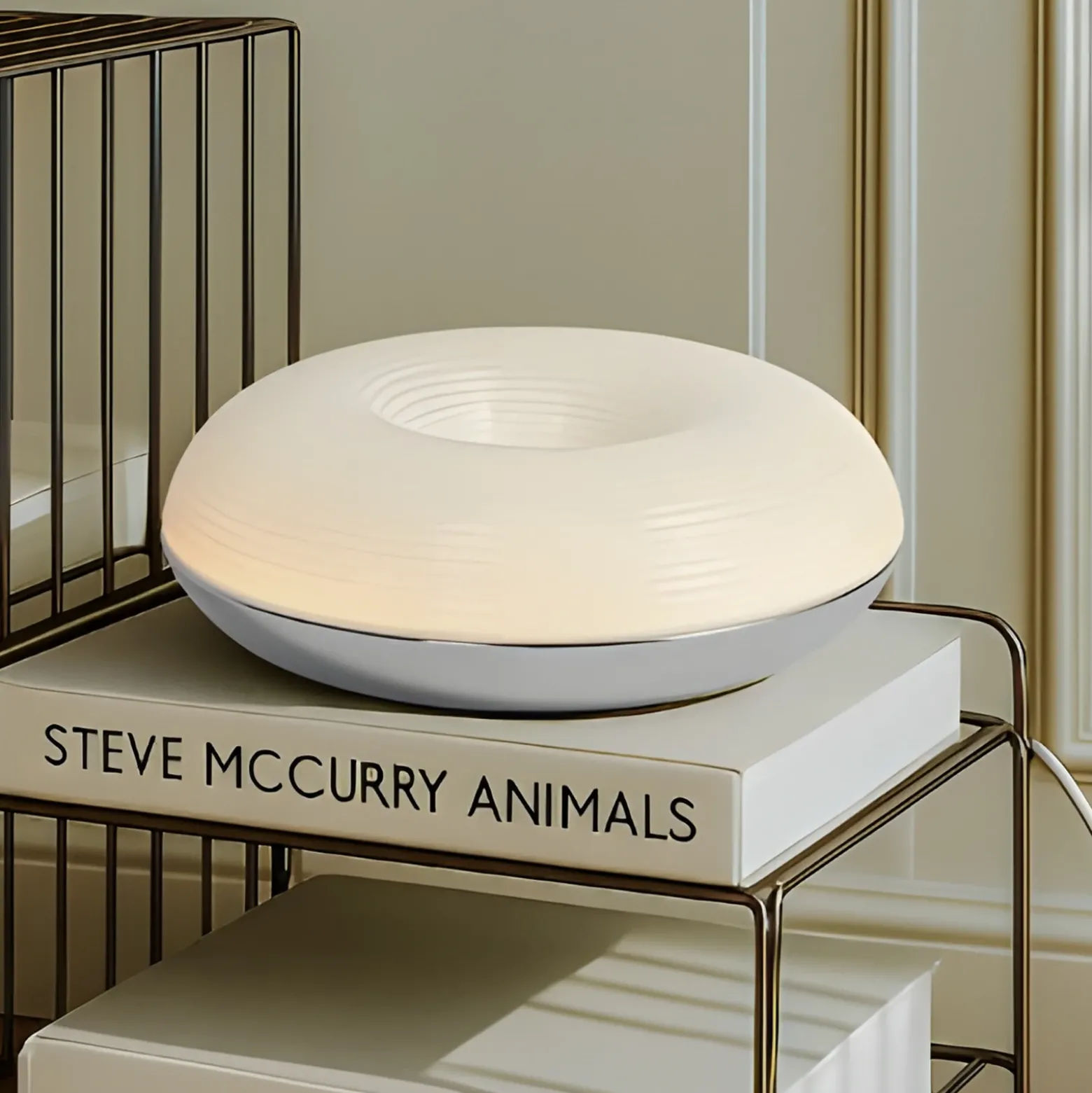 Aplicación de mesa/pared LED Lindby Fjora, blanco/cromo, Ø 30 cm, atenuable.