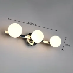 Aplique de pared Alfio, 50 cm de ancho, metal cromado/vidrio, IP44, 3 luces.
