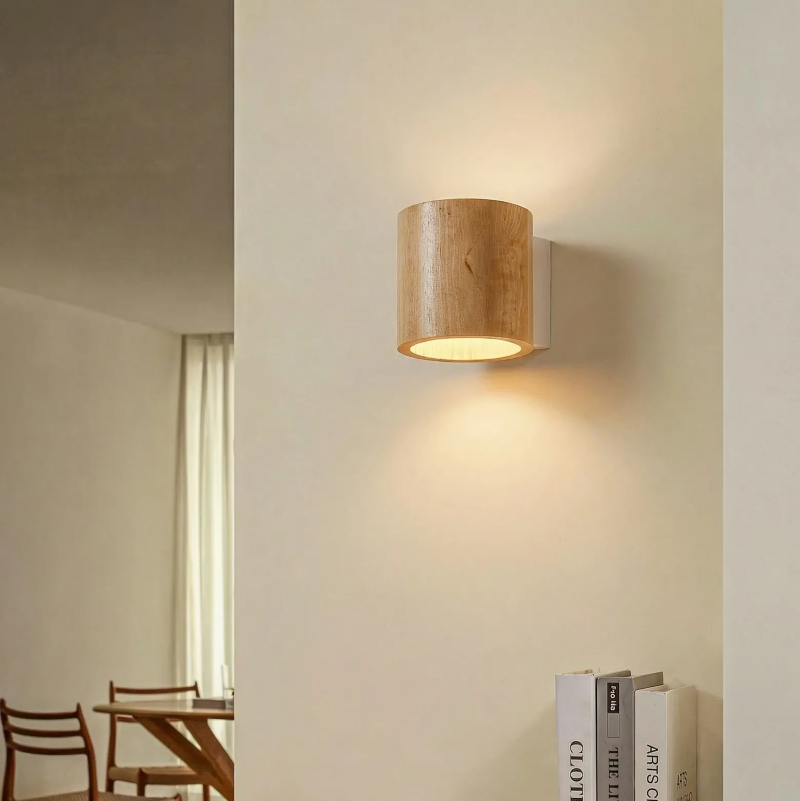Aplique de pared Ara en forma de cilindro de madera