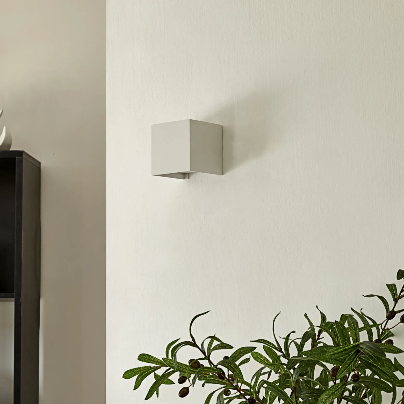Aplique de pared Arcchio Zuzana, angular, blanco, G9, 10 cm de ancho