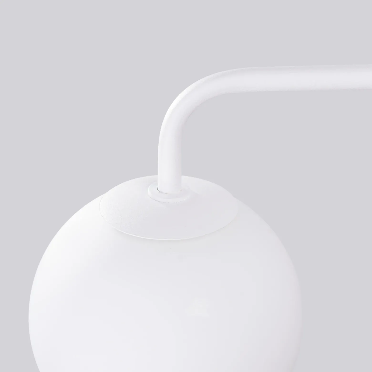 Aplique de pared Astral, blanco, proyección 22 cm, acero/vidrio
