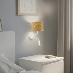Aplique de pared, cable, blanco/amarillo mostaza, brazo de lectura