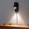Aplique de pared Carrie atenuable con cable y enchufe