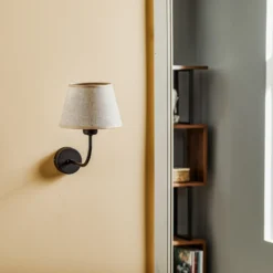 Aplique de pared Chicago con pantalla de lino