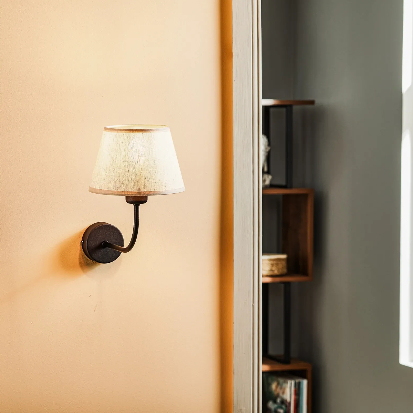 Aplique de pared Chicago con pantalla de lino