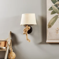 Aplique de pared Corda con pantalla textil y decoración de cuerda