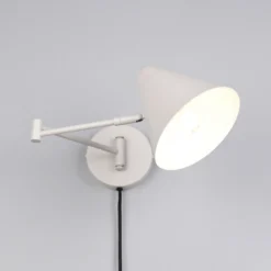Aplique de pared Cosima, gris claro, saliente 54 cm, metal