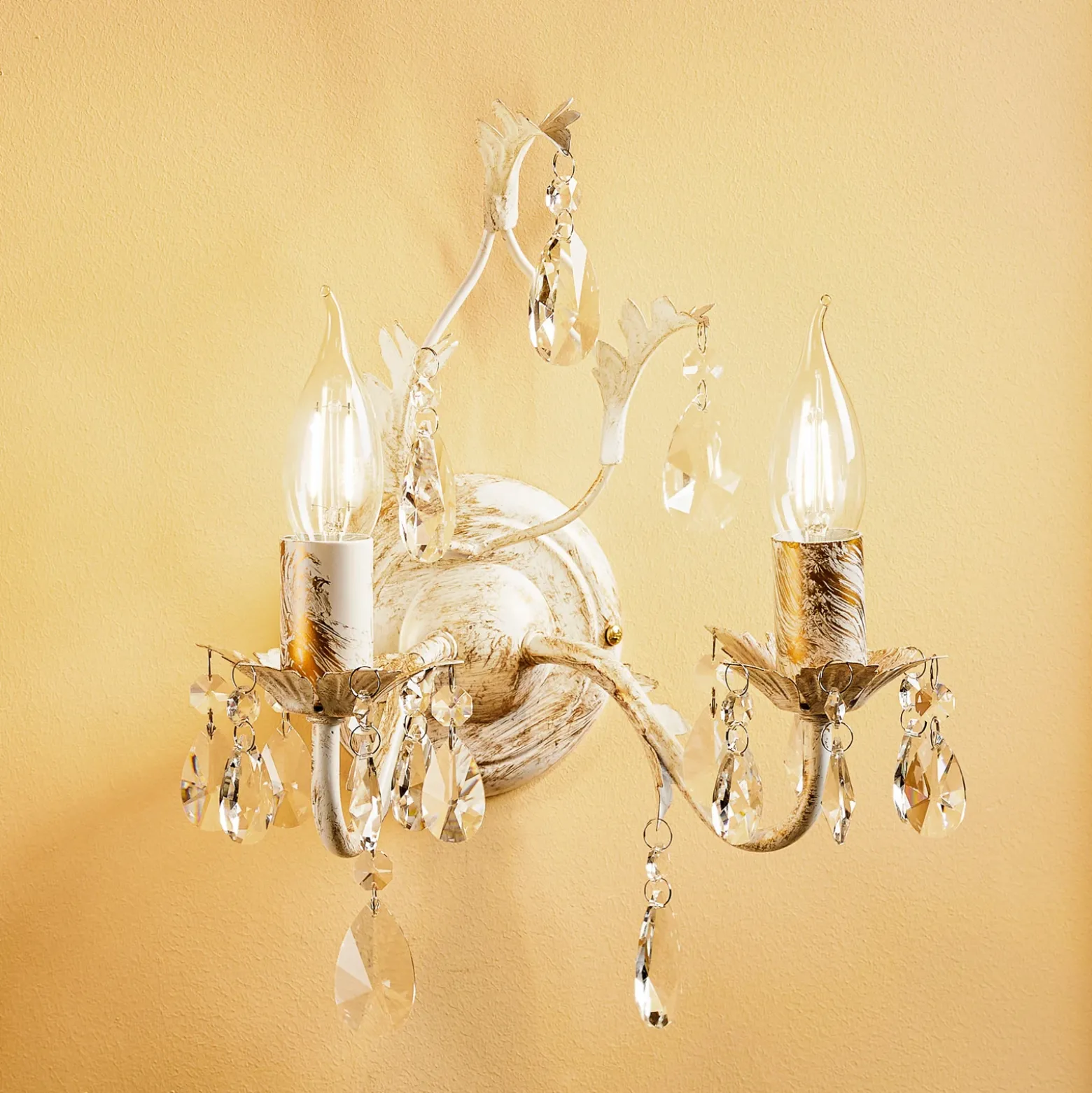 Aplique de pared de cristal Teresa, marfil 2 luces