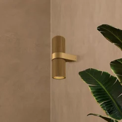 Aplique de Pared DYNAMICS, color dorado, altura 23 cm, metal arriba/abajo