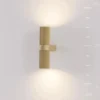Aplique de Pared DYNAMICS, color dorado, altura 23 cm, metal arriba/abajo