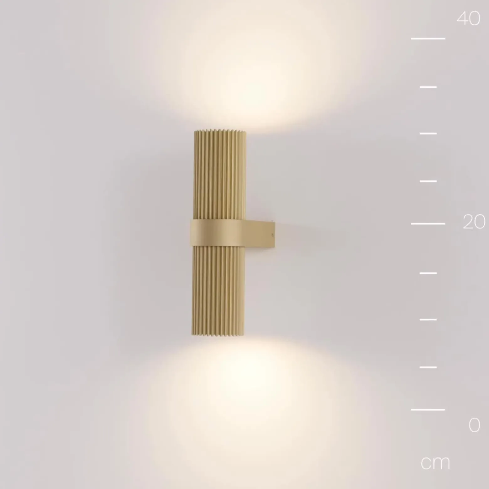 Aplique de Pared DYNAMICS, color dorado, altura 23 cm, metal arriba/abajo