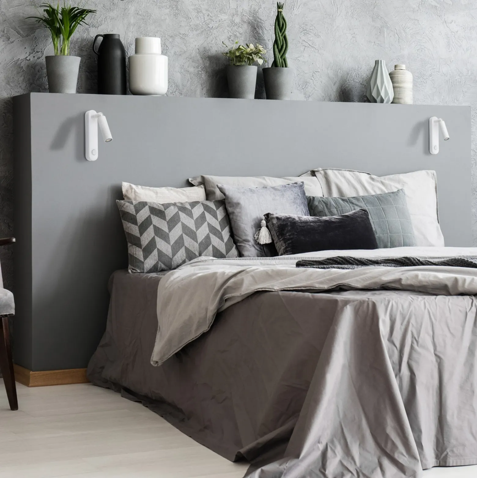 Aplique de pared Enzo Long, blanco, metal, 22 cm, regulable, G9
