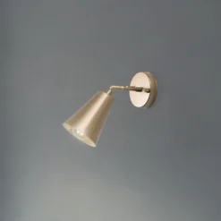 Aplique de pared Evander, dorado, metal, altura 21 cm, E27