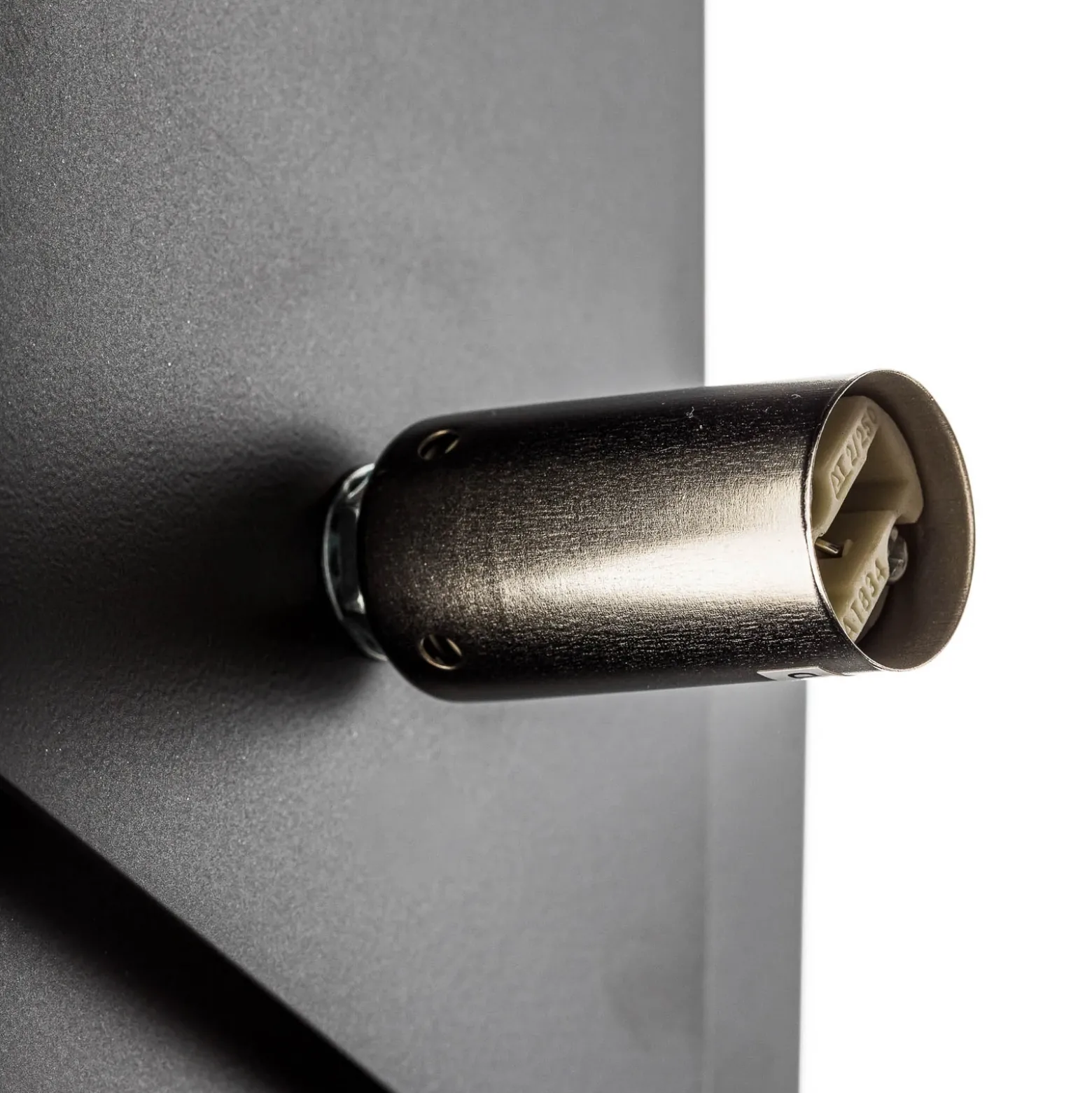 Aplique de pared Frost con forma angular, negro
