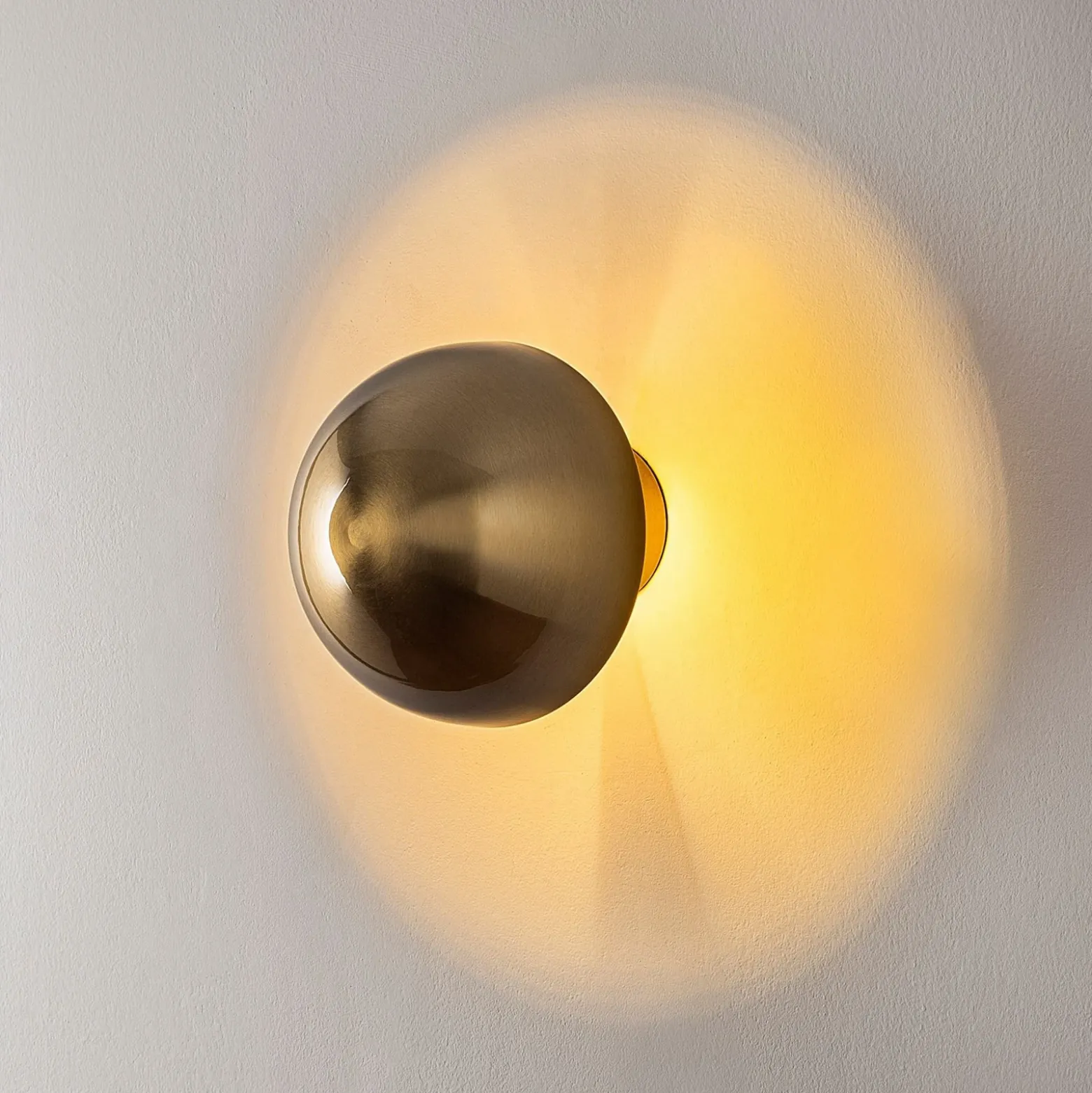 Aplique de pared Fungal 13361, dorado, metal, Ø 16 cm
