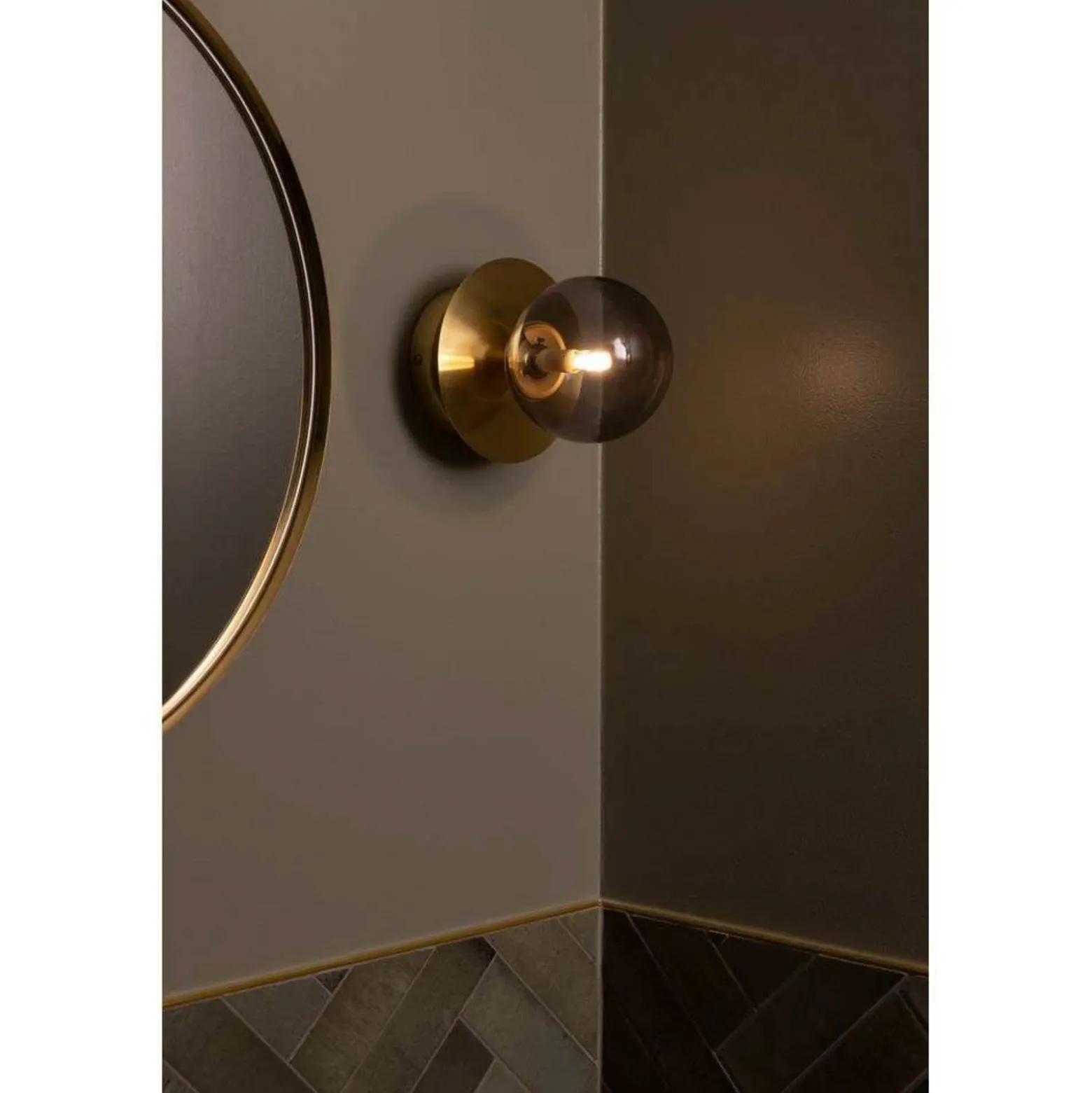 Aplique de pared Globen Lighting ART DECO, latón/gris Ø 16 cm IP44