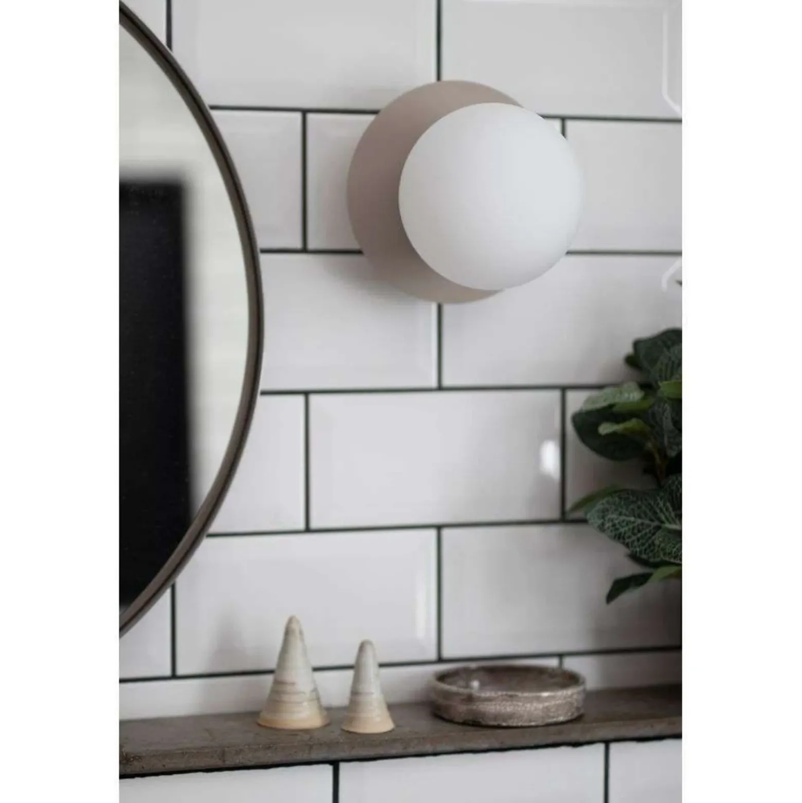 Aplique de pared Globen Lighting ART DECO, beige/blanco Ø 16 cm IP44