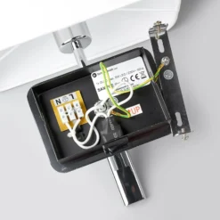 Aplique de pared Jettka con pantalla textil e interruptor