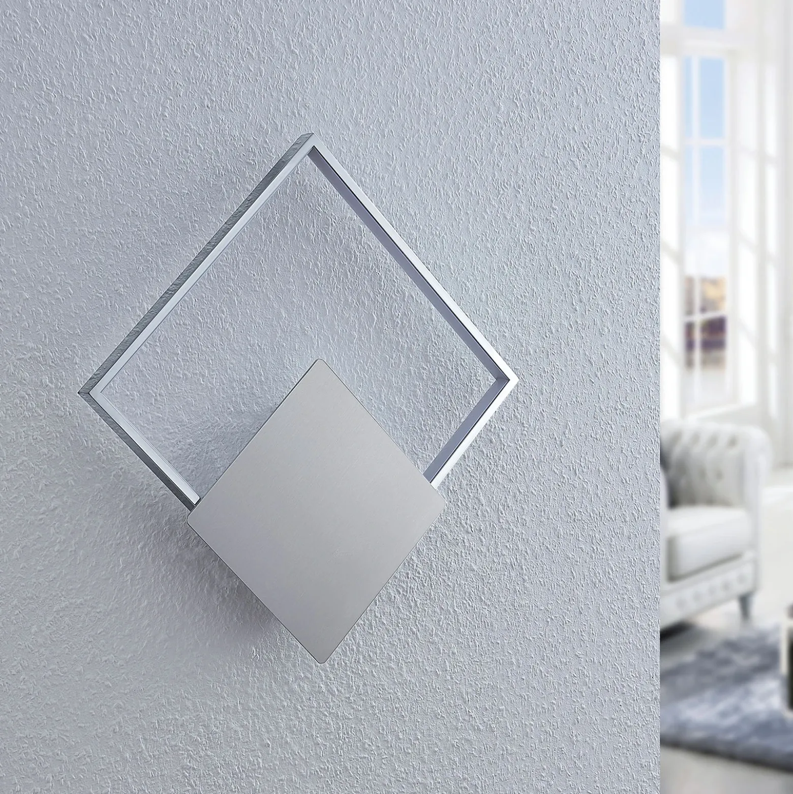 Aplique de pared LED Anays de Lindby, 32 cm x 32 cm, cromo/claro