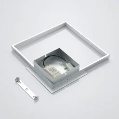 Aplique de pared LED Anays de Lindby, 32 cm x 32 cm, cromo/claro