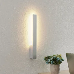 Aplique de pared LED Arcchio Ivano, altura 43 cm, aluminio cepillado