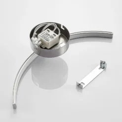 Aplique de pared LED Iven de Lindby, ancho 34 cm, níquel, 3.000 K