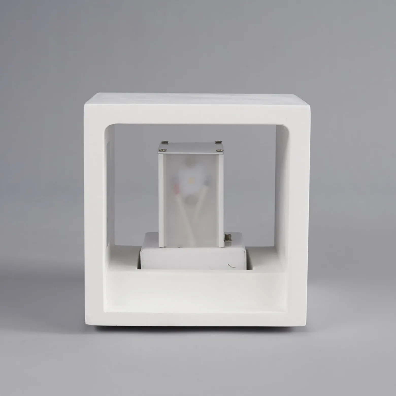 Aplique de pared LED Marita de escayola en forma de cubo