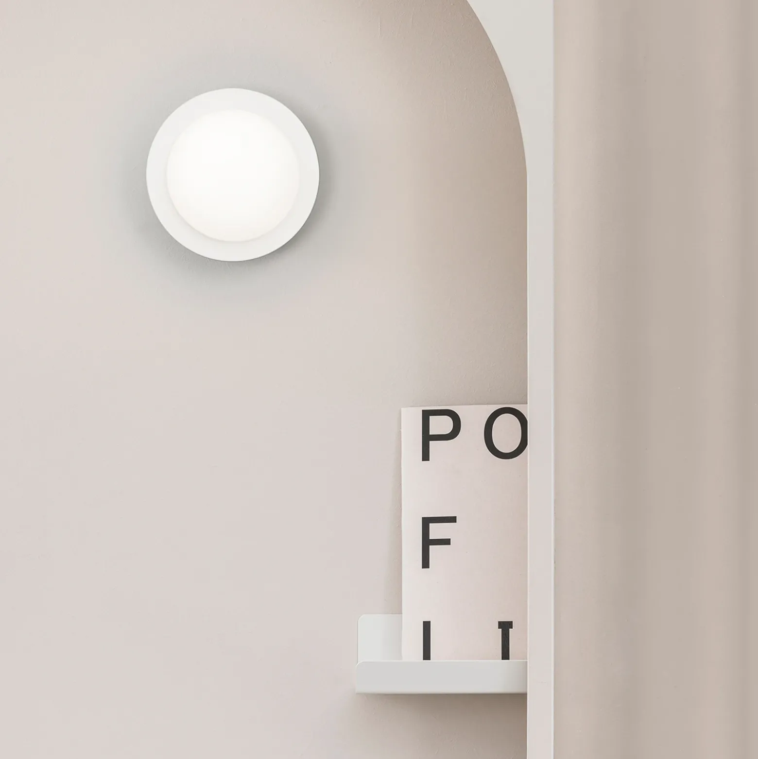 Aplique de pared LED May IP44, blanco