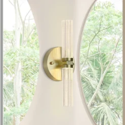 Aplique de pared LED para baño Aberdeen, altura 34 cm, color latón, 2 luces.
