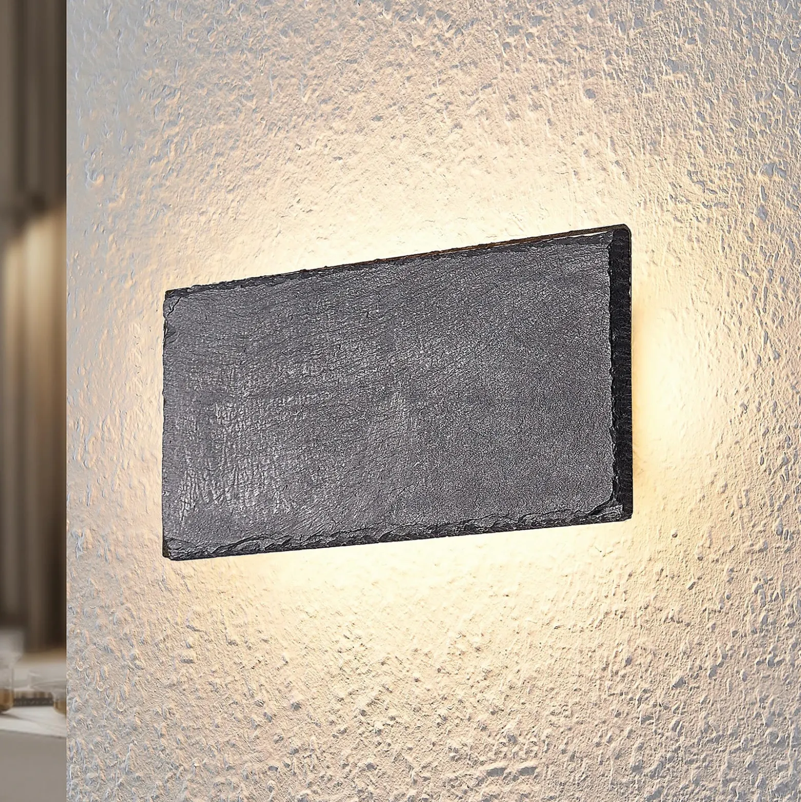 Aplique de pared LED Peetu de Lindby, 22 cm de largo, pizarra, atenuable