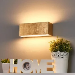 Aplique de pared LED Quentin de Lindby, 23 cm de ancho, color dorado, metal