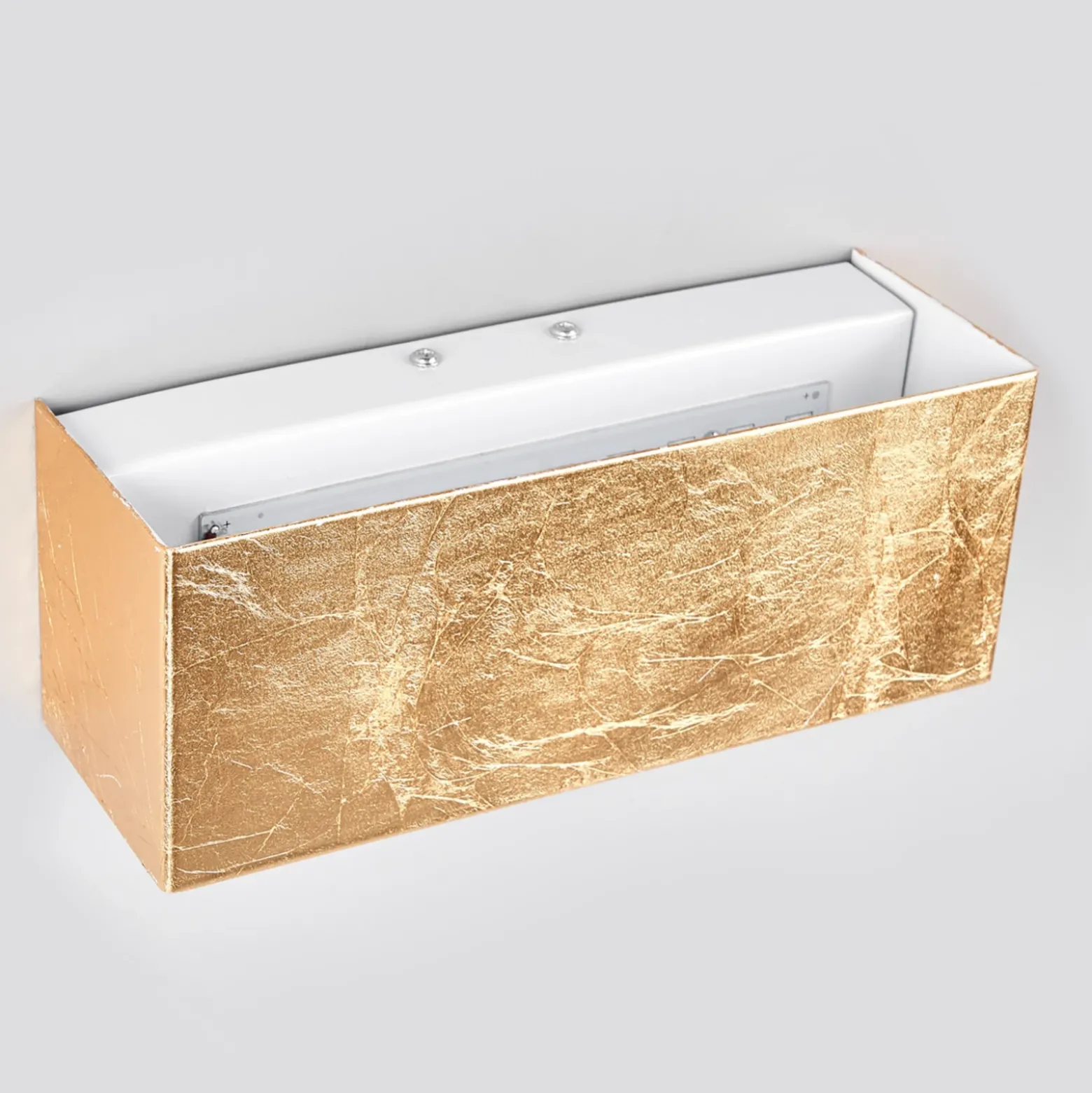 Aplique de pared LED Quentin de Lindby, 23 cm de ancho, color dorado, metal