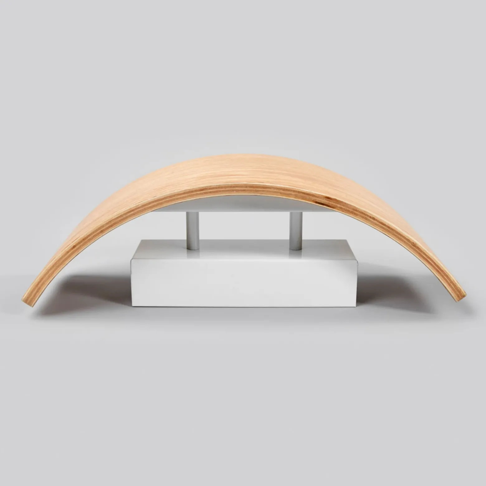 Aplique de pared LED Rafailia de Lindby, ancho 33 cm, madera, 3000 K