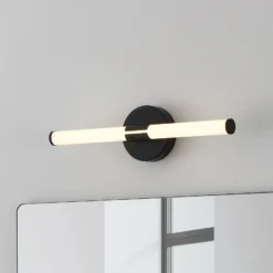 Aplique de pared LED Ramola, negra, ancho 45 cm, IP44, CCT
