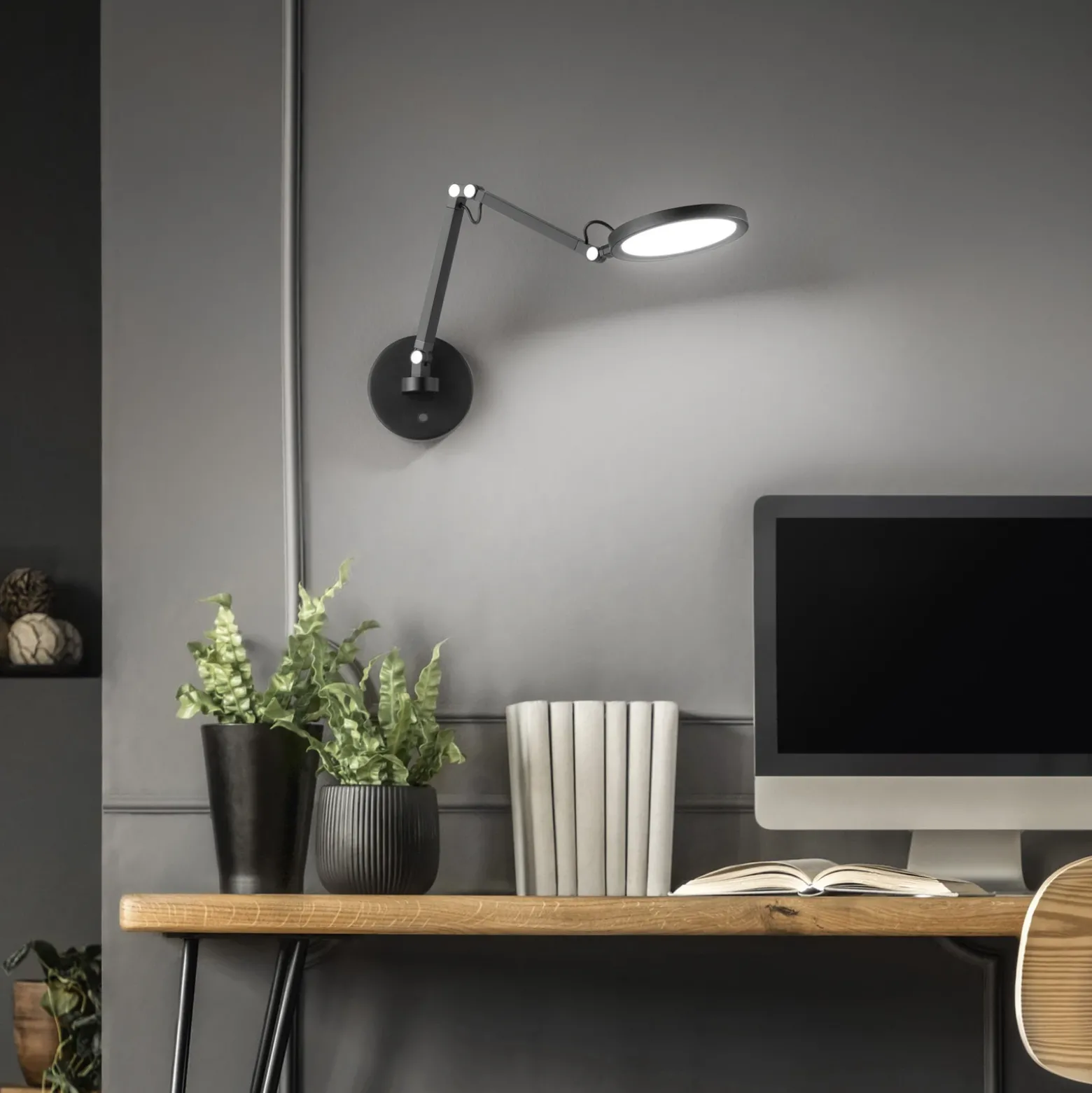 Aplique de pared LED Regina, negro, CCT, atenuable, regulable