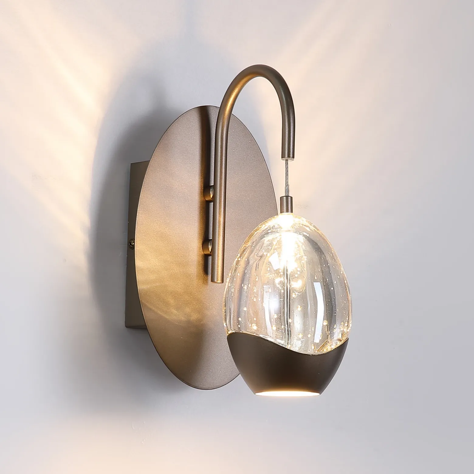 Aplique de pared LED Seeds, color crema, ancho 11 cm, vidrio/metal