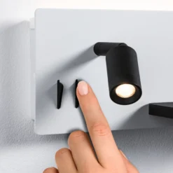 Aplique de pared LED Serra de Paulmann, negro, 2700 K, derecha