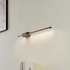 Aplique de pared LED Skaila de Lucande, negro, longitud 90 cm, 3000 K