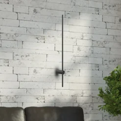 Aplique de pared LED Swing, altura 60 cm, CCT, metal, negro