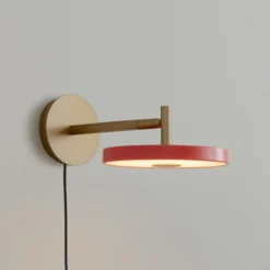 Aplique de pared LED UMAGE Asteria Short, rosa/latón, enchufe