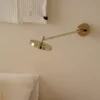 Aplique de pared LED UMAGE Asteria LONG HW, latón pulido, 45 cm