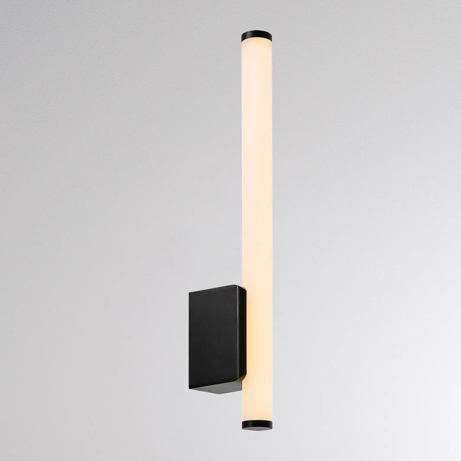Aplique de pared LED VINA UP S, negro, altura 40 cm, IP44, CCT