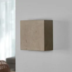 Aplique de pared LED Yva de Lindby, gris, hormigón, 13 x 13 cm, arriba/abajo