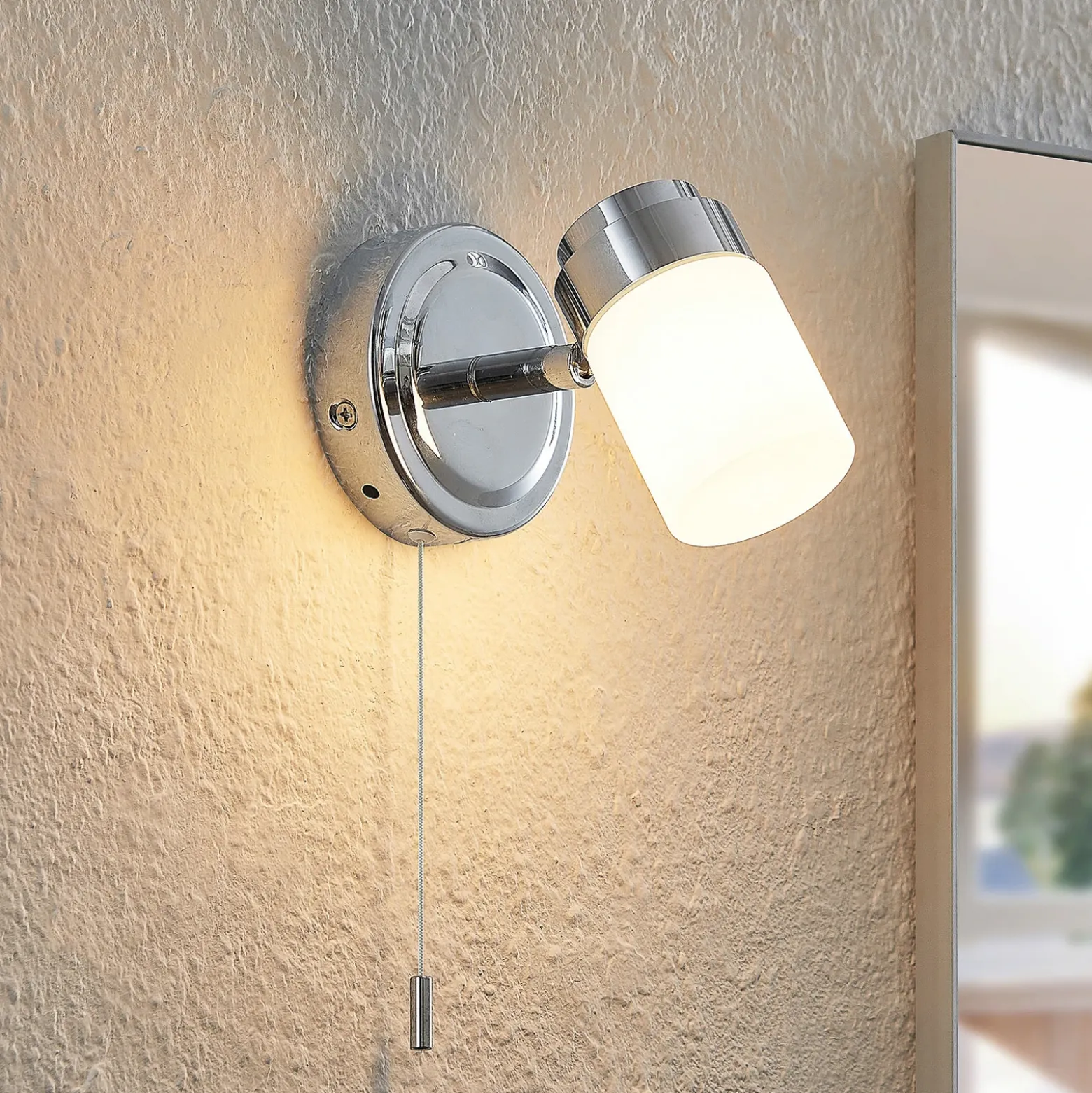 Aplique de pared Lindby Alimari, cromo