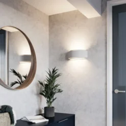 Aplique de pared Lindby Cassian, escayola, 32 cm, blanco, semicircular
