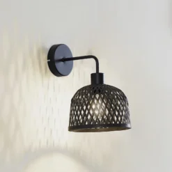 Aplique de pared Lindby Eskil, Ø 18,5 cm, negro, bambú