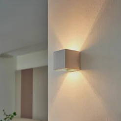Aplique de pared Lindby Freja, blanco, escayola, G9