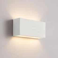 Aplique de pared Lindby Mavora, angular, 25 cm, blanco, escayola, G9