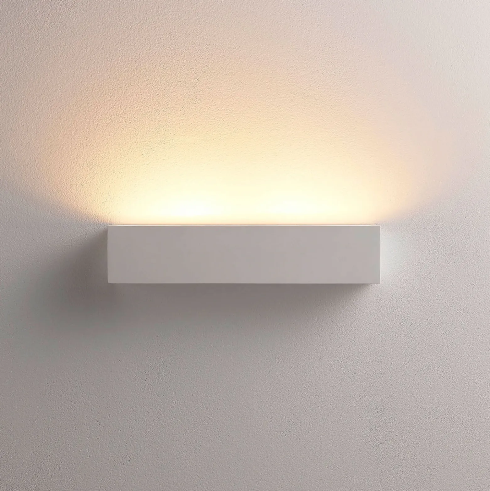 Aplique de pared Lindby Santino, 35 cm, escayola, G9, pintable